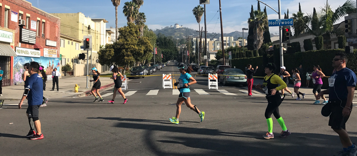 วิ่งมาราธอนในรายการใหญ่ระดับโลก Skechers Performance Los Angeles Marathon 2017