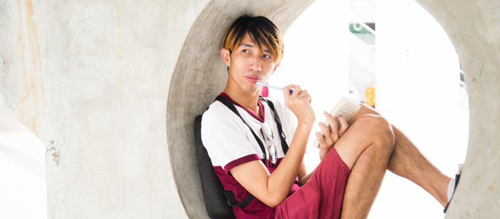 'กะเทย NEWS' เพจสรุปข่าวที่ เอ้อ ทำให้การอ่านข่าวการเมืองเป็นเรื่องสนุกค่ะคุณกิตติคะ