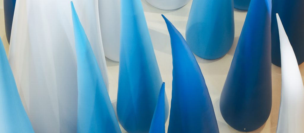 ‘Tilting Forest’ การกลับมาอีกครั้งของ Snarkitecture Studio กับผืนป่าขยับได้ที่อยากให้ทุกคนเข้าไปเล่น