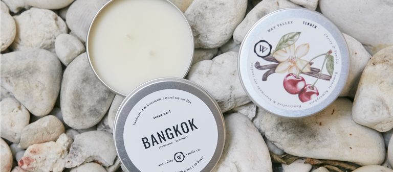 สูดกลิ่นกรุงเทพฯ และเมืองอื่นกับ Wax Valley Candle Co. เทียนหอมออร์แกนิกที่ใช้กลิ่นเล่าเรื่องราว