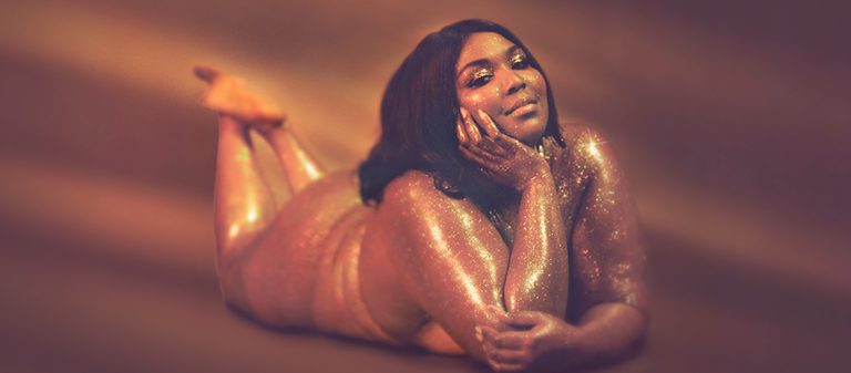 จือปาก รักตัวเอง แล้วยักไหล่ Lizzo สาวอวบที่ครองใจทุกคนด้วยท่า flute & twerk