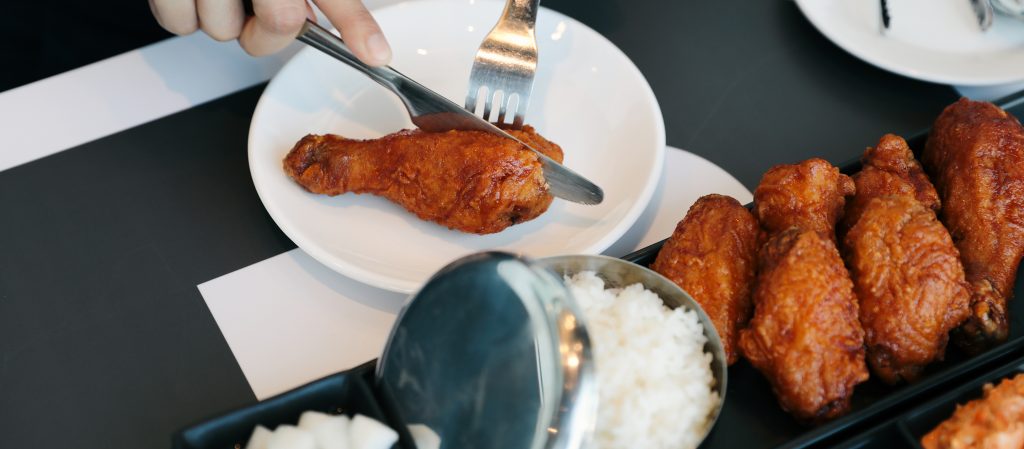 16 เรื่องเล่าหลังครัว Bonchon ที่ต่อให้กินทุกวันก็ยังไม่รู้