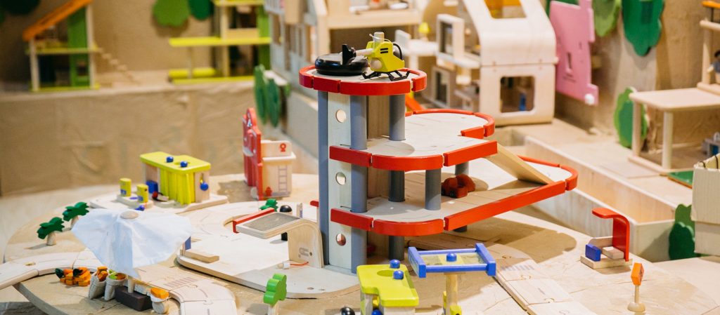 PlanToys บริษัทที่เชื่อว่าของเล่นที่ทำให้เด็กมีความสุข คนทำก็ต้องมีความสุข