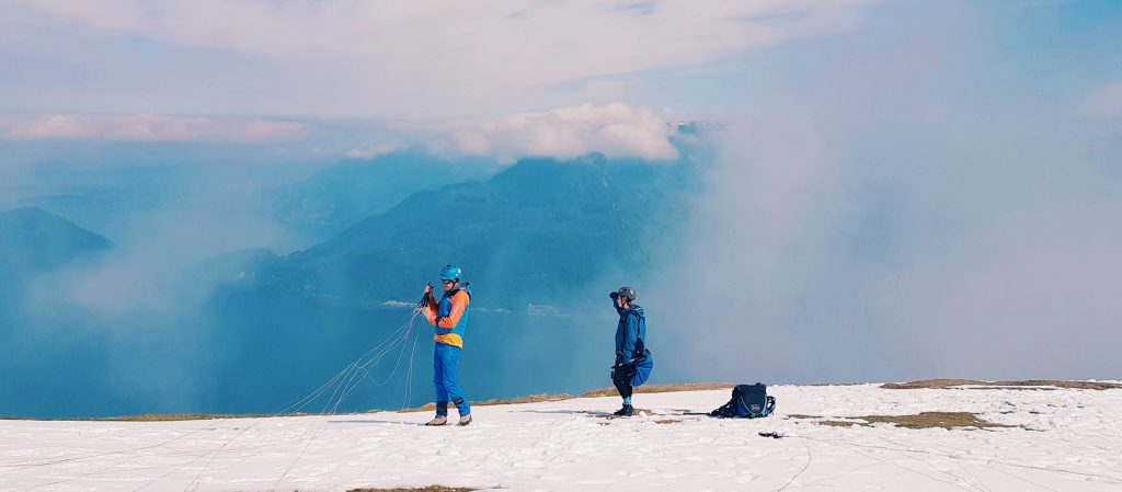 รับบทเป็นนางเอก Crash Landing on You วิ่งไปในทุ่งหญ้าและนั่งเล่นบนท้องฟ้ากลางหุบเขา Luzern