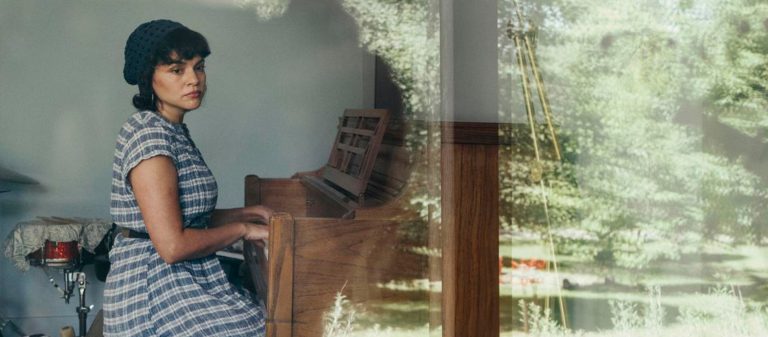 “ช่วยฉุดฉันออกไปจากตรงนี้” อัลบั้มใหม่ที่มืดมนที่สุดของ ‘แจ๊สควีน’ Norah Jones