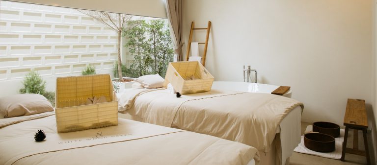 ผ่อนกาย คลายใจ ใกล้ชิดธรรมชาติที่ White Wood Green สปาสีขาวของคนรักสปาตัวจริง