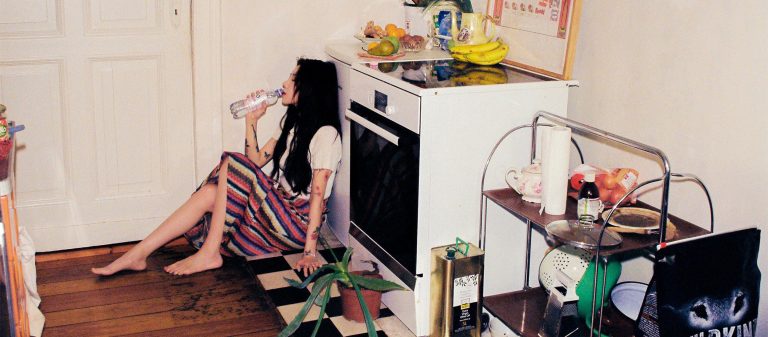 Yerin Baek ศิลปินเกาหลีคนแรกที่ทำเพลงภาษาอังกฤษฮิตติดชาร์ตสตรีมมิงเกาหลี