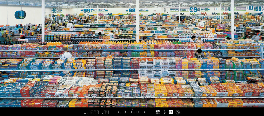 99 Cent : ภาพถ่าย 116.9 ล้านบาทของ Andreas Gursky | One Pic EP.06