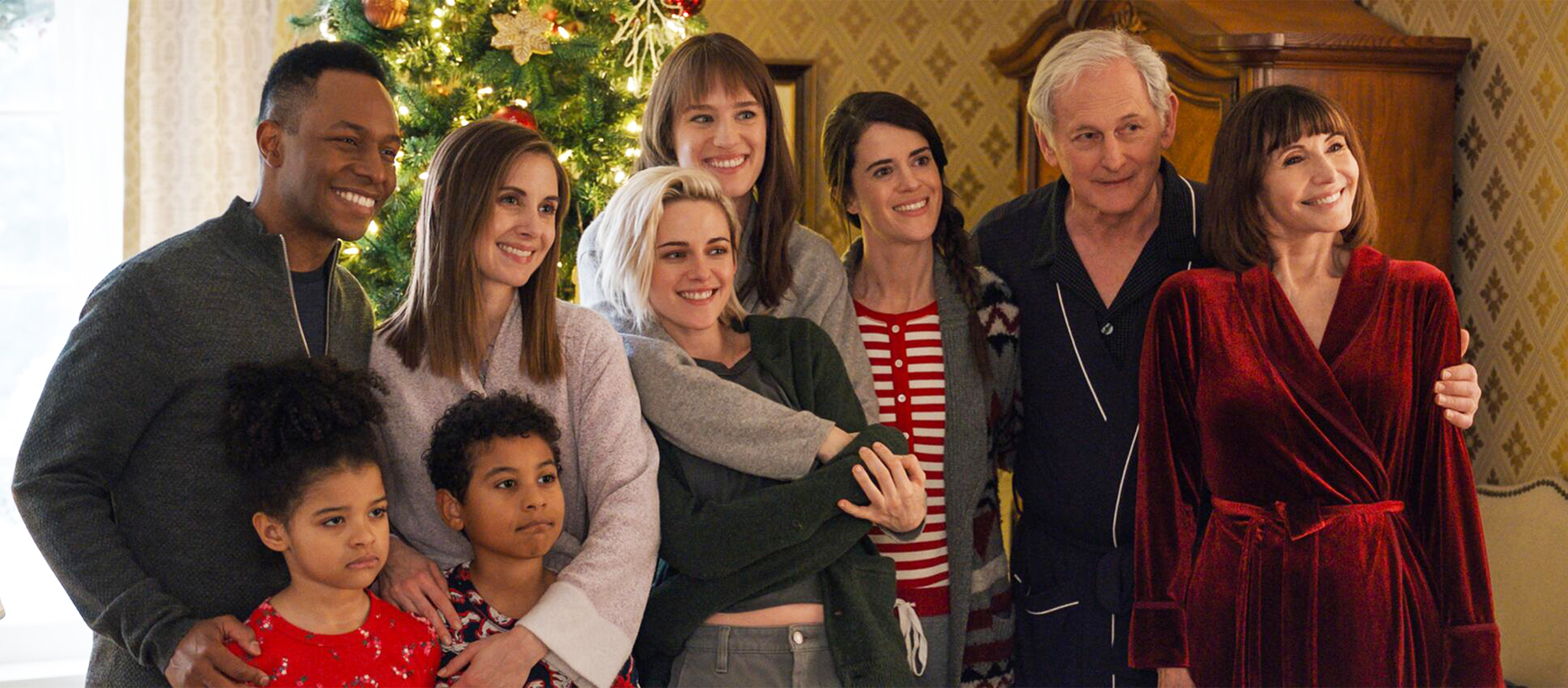 Happiest Season หนังที่ชวนโอบกอดความหลากหลายและไม่สมบูรณ์แบบของคนในครอบครัว