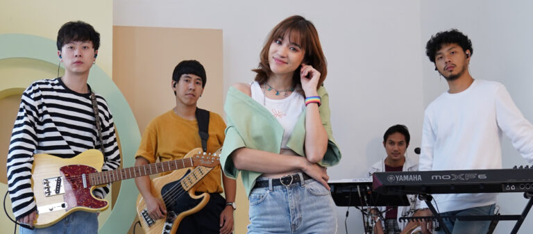 ส้ม มารี (Zom Marie) – Bubble | Live in a day