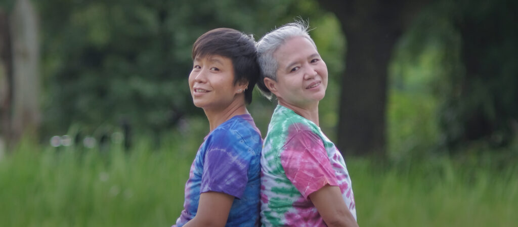 “เราเสียใจที่กฎหมายใช้ไม่ได้กับทุกคน” : คู่รัก LGBTQ+ ที่ต่อสู้เพื่อสมรสเท่าเทียม
