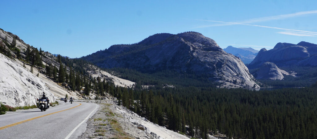 ณ โยเซเมติ (Yosemite National Park, a reflection)