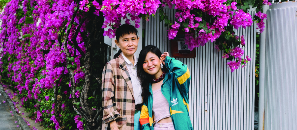 จากรุ่นสู่ลูก เพจที่เล่าความรักการแต่งตัวด้วยเสื้อผ้าของแม่โดย เฟิร์ส-ณัฎฐาจิตรา ชินารมย์รัตน์