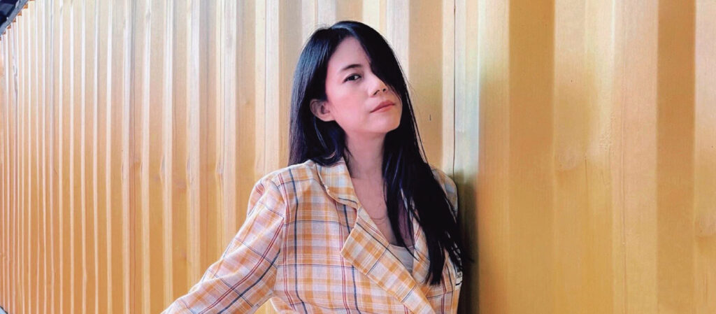แอ้ม-อัจฉริยา ดุลยไพบูลย์ โปรดิวเซอร์เบื้องหลังการแต่งเพลงฮิตหลักล้านวิว