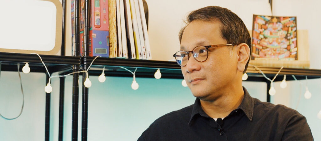 ชีวิตอีกด้านของคนขายหนังสือ สิโรตม์ จิระประยูร ร้านหนังสือ The Booksmith | a day talk EP.19
