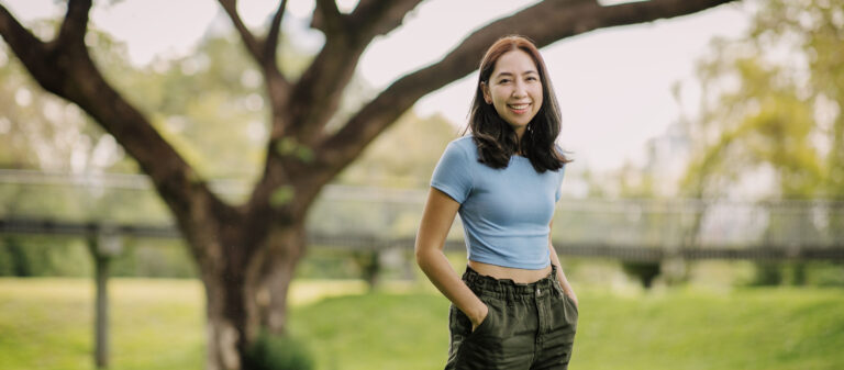 แม่สาวนักการทูต บันทึกความทรงจำและประวัติศาสตร์ครอบครัวนักการทูตผ่านมุมมองของแม่และลูกสาว