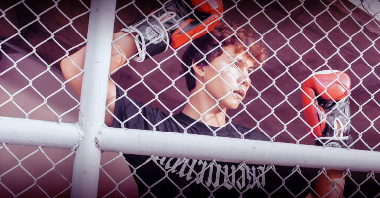 “พลีส ขอร้องละค่ะ พวกหนูก็เป็นคนๆ หนึ่งบนโลกใบนี้” จิมมี่-พิฆเนศ สุขหยิก นักคิกบ็อกซิ่ง LGBTQ+ คนแรกของทีมชาติไทย