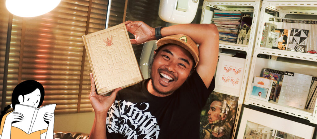 กองหนังสือที่ทำให้ ‘ทอม จักรกฤต’ สนุกกับภาษาไทย | บันทึกการอ่าน EP.5