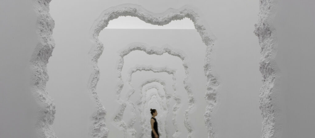 ท่องโลกกรุงเทพฯ ในอีก 1,000 ปีข้างหน้า ผ่านงานศิลปะเหนือกาลเวลาของ Daniel Arsham