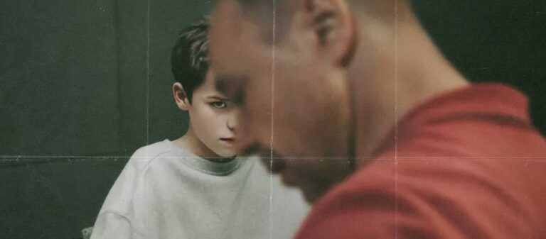 Adolescence : เลี้ยงลูกอย่างไร(ไม่)ให้เป็นฆาตกร 